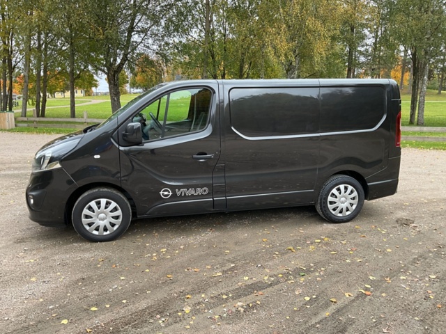 1061559-2 Opel Vivaro Van 2.9t 1.6 CDTI BIturbo - 2018