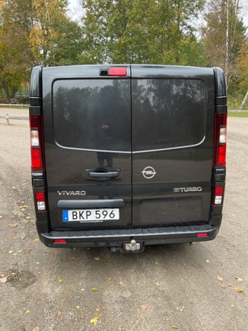 1061559-4 Opel Vivaro Van 2.9t 1.6 CDTI BIturbo - 2018