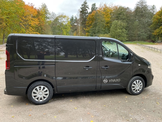 1061559-6 Opel Vivaro Van 2.9t 1.6 CDTI BIturbo - 2018