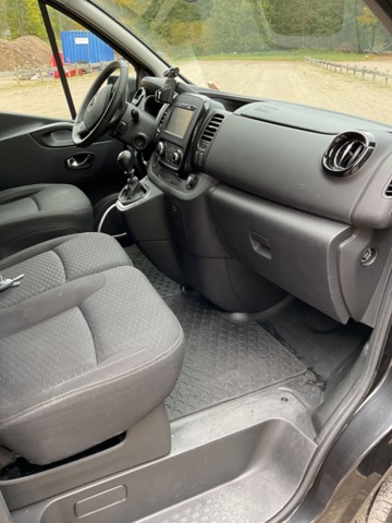 1061559-28 Opel Vivaro Van 2.9t 1.6 CDTI BIturbo - 2018