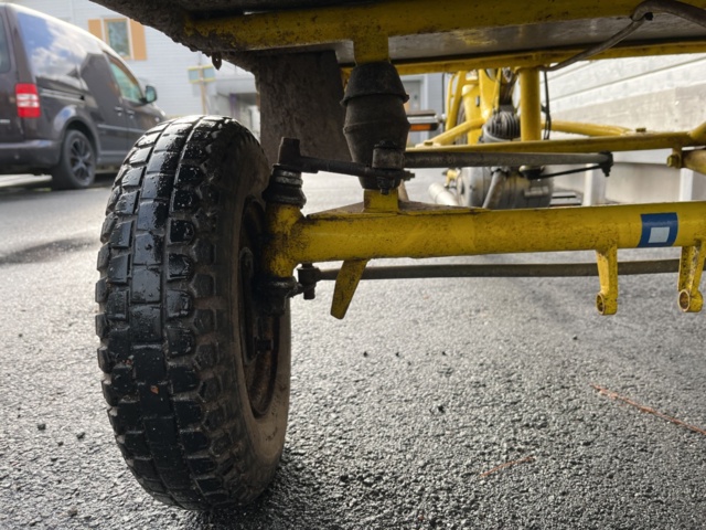 1085740-24 Flakmoped MCB 3-wheeled transport moped