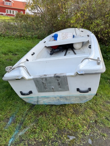 1085743-2 Boat HR 470 Mercury engine 20hp