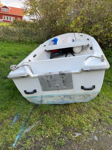 1085743-5 Boat HR 470 Mercury engine 20hp