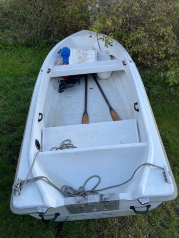 1085743-8 Boat HR 470 Mercury engine 20hp