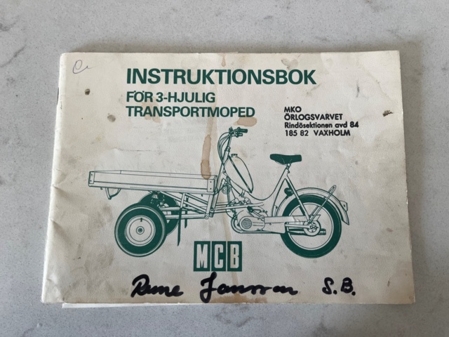 1085740-31 Flakmoped MCB 3-wheeled transport moped