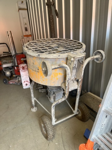 1064777-3 Floating putty mixer Baron