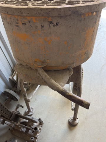 1064777-13 Floating putty mixer Baron