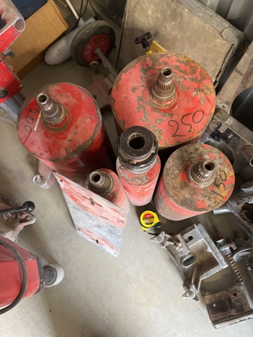 1064778-16 Core drilling machine with stand and accessories Hilti DD-CA-M