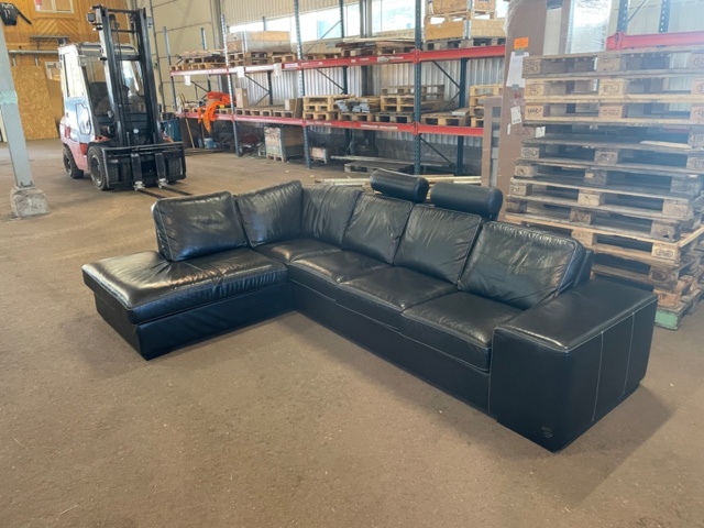 1069255-1 Corner sofa from Mio Möbler