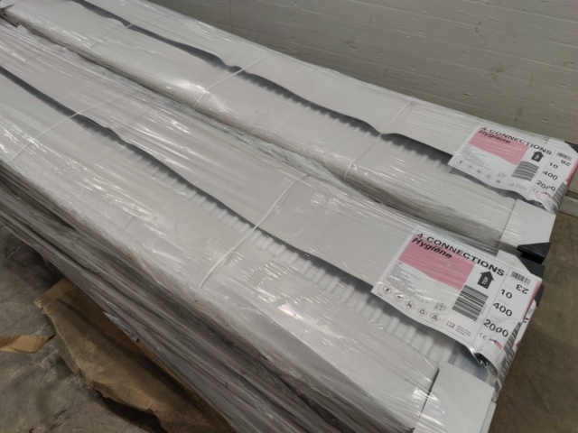 1082512-7 28 radiators Henrad Hygiëne 10 400x1800 mm & 10 400x2000 mm