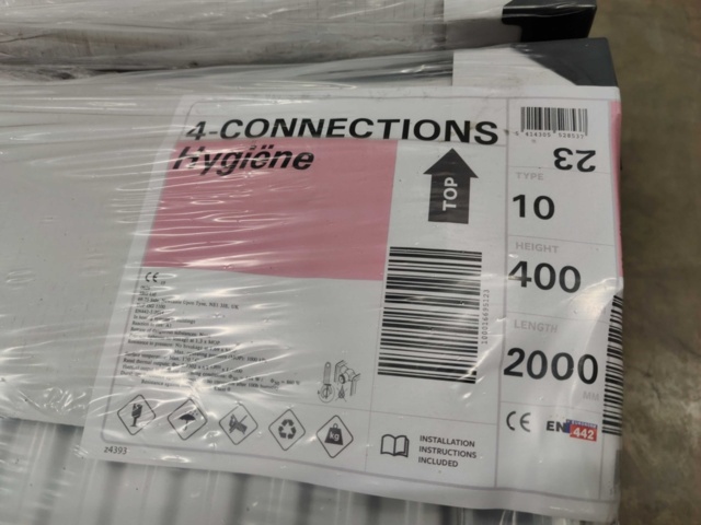 1082512-8 28 radiators Henrad Hygiëne 10 400x1800 mm & 10 400x2000 mm