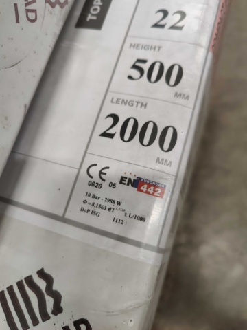 1082514-11 13 radiators Henrad Compact All In 21 500x2000 mm + 22 500x2000 mm