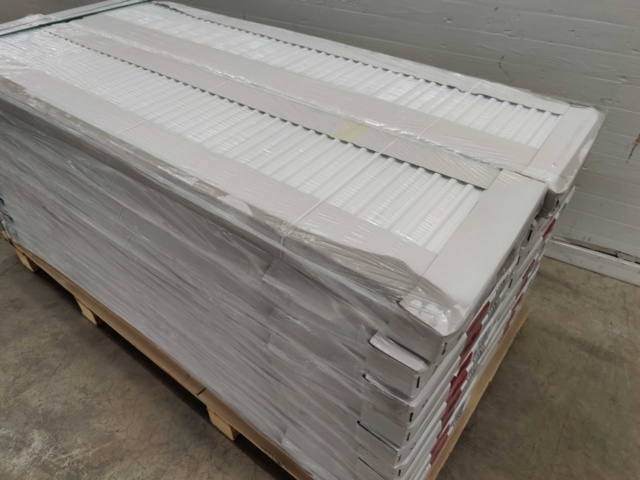 1082517-2 20 radiators Henrad Compact All In 11 400x1800 mm