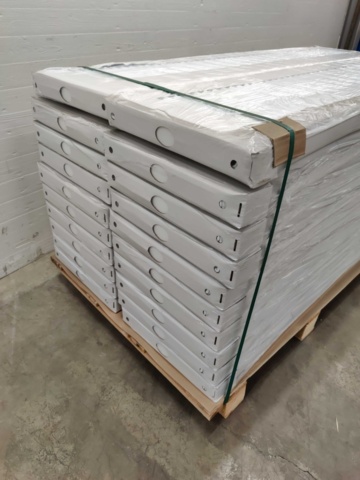 1082517-5 20 radiators Henrad Compact All In 11 400x1800 mm