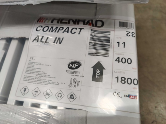 1082517-7 20 radiators Henrad Compact All In 11 400x1800 mm