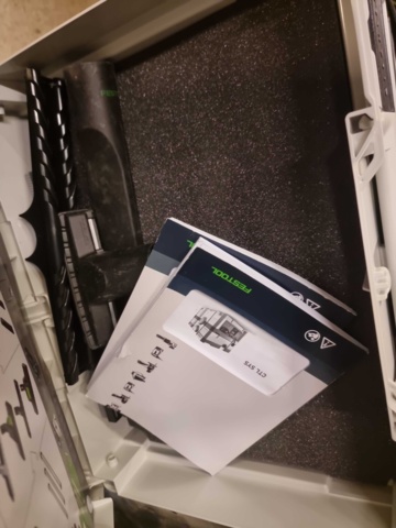 992208-8 Festool vacuum cleaner including accessories