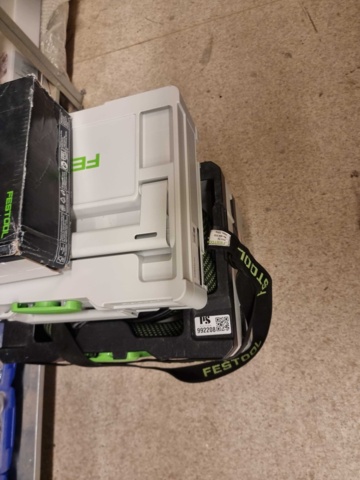 992208-10 Festool vacuum cleaner including accessories