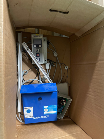 1048168-4 Fast roller door ASSA ABLOY RR300 3200x3700 mm