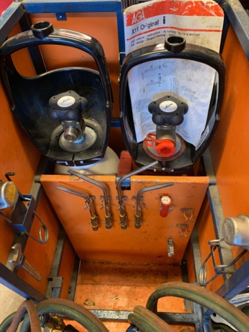 993243-8 Gassvetsvagn med tillbehör och Dillon MK3