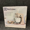 1090715-3 Kitchen assistant Electrolux EKM5570