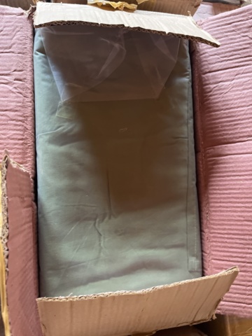 1078416-22 200 cartons with fabric, various different colors and patterns