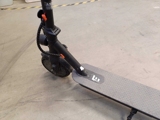 1000003-6 Electric kick bike E-Wheels ES2 V2