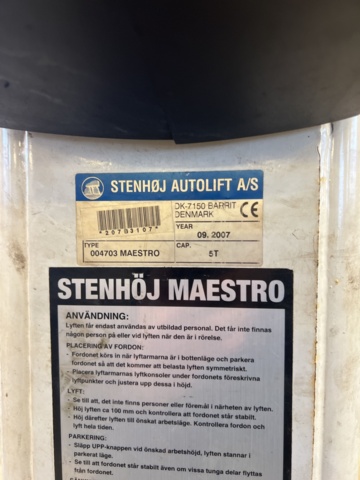 1052653-8 2-Pillar lift Stone lift Maestro 5Ton -2007