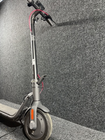 1051242-3 Electric scooter Navee NKT2208-B20 V40