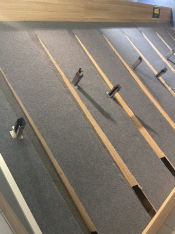 1060380-8 Store display for 20 bicycles