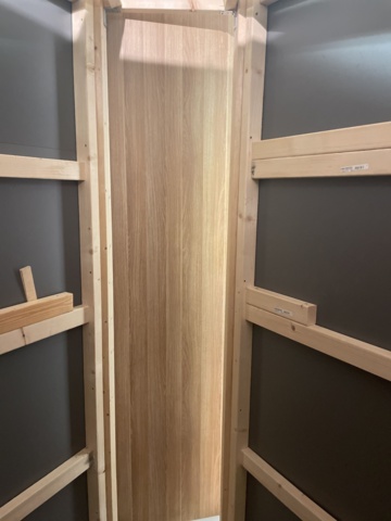 1060380-17 Store display for 20 bicycles