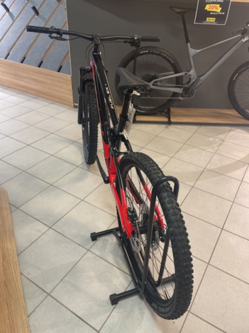 1060381-4 Trek Fuel EX 7 NX 29” cykel L