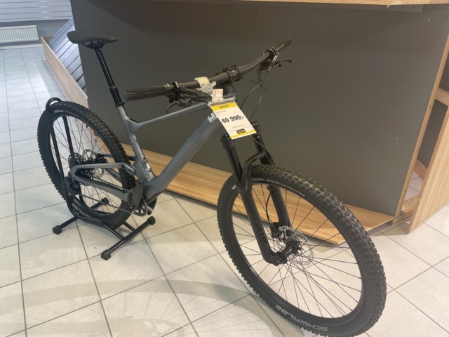 1060382-1 Scott 950 Spark 29” Cykel L