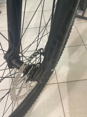 1060382-10 Scott 950 Spark 29” Cykel L