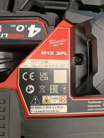 1035257-3 Milwaukee M12 3PL korslaser