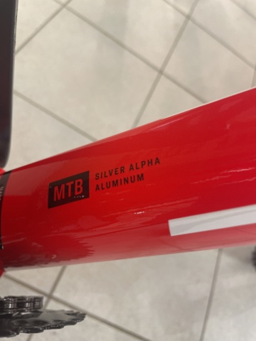 1060388-5 Trek Marlin bike 29” L