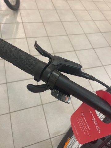 1060388-11 Trek Marlin bike 29” L