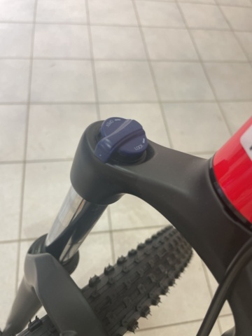 1060388-13 Trek Marlin bike 29” L