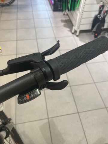 1060388-15 Trek Marlin bike 29” L