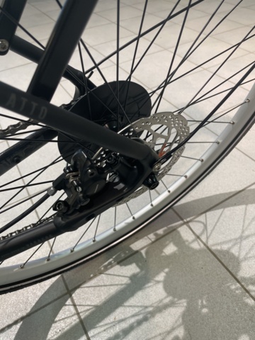 1060406-8 Crescent Atto 28” cykel