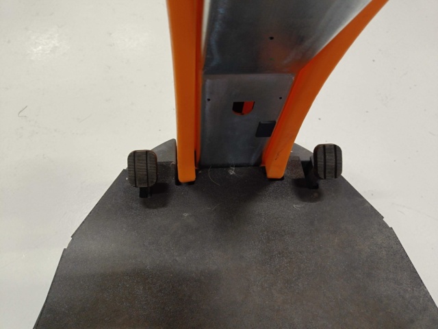 999488-14 Scrubbing machine Taski Swingo 2500