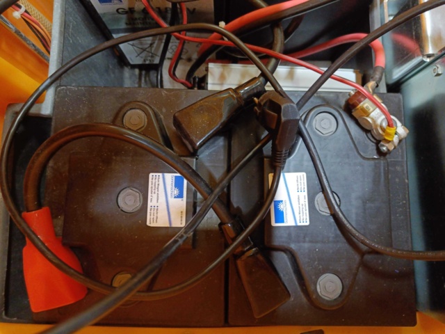 999488-23 Scrubbing machine Taski Swingo 2500