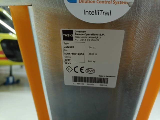 999488-25 Scrubbing machine Taski Swingo 2500