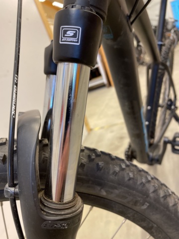 998882-5 Bicycle Cube Aim black'n'blue 16 gears