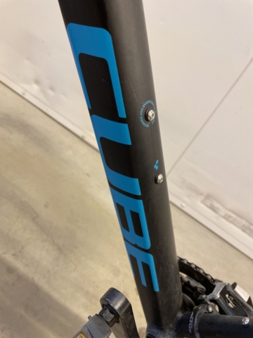 998882-7 Bicycle Cube Aim black'n'blue 16 gears