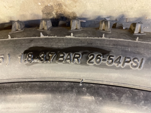 998882-19 Bicycle Cube Aim black'n'blue 16 gears