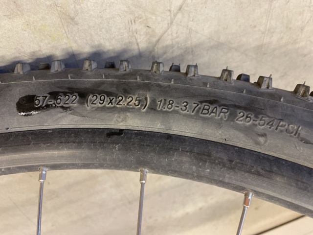 998882-20 Bicycle Cube Aim black'n'blue 16 gears