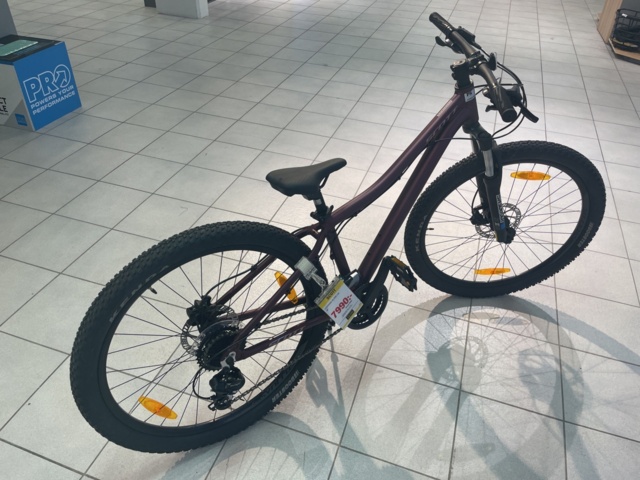 1060402-2 Scott contessa 26” bike