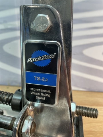 1060426-8 Park tool bench