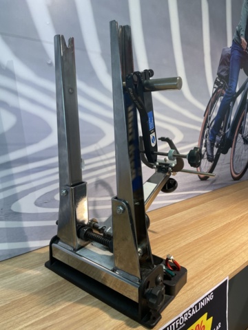 1060426-5 Park tool bench