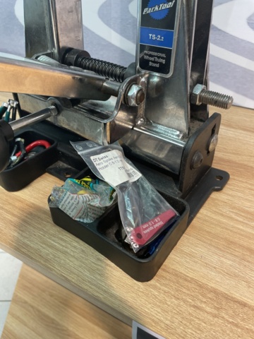 1060426-6 Park tool bench